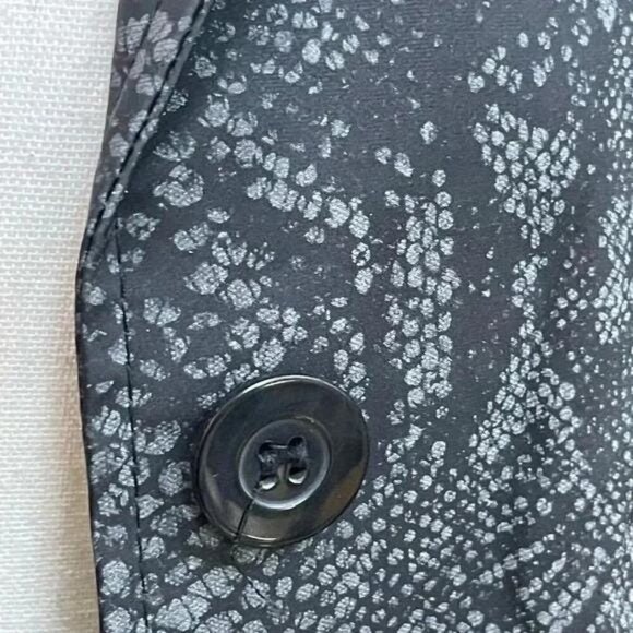 Vintage 1980s-90s Black & Gray Snake-Reptile Print Trench Coat - Picture 9 of 11